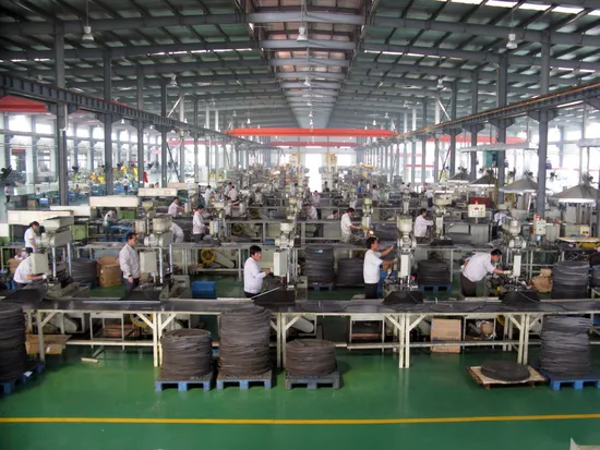 Saw Engine Motorcycle Bicycle Sprocket Conveyor Driving Transmission Track Timing Roller Chain 